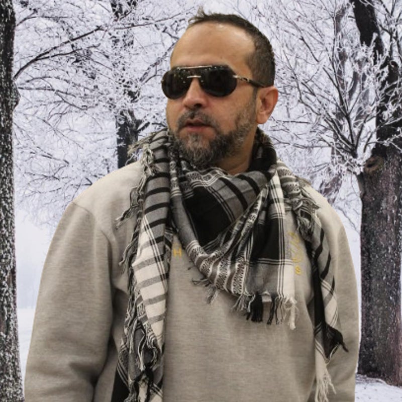 SHOPUKASA Cotton Shemagh Tactical Military Scarf Palestine Scarf Keffiyeh Head Neck Wrap gifts for Men & Women + Paper Bag - Image 2